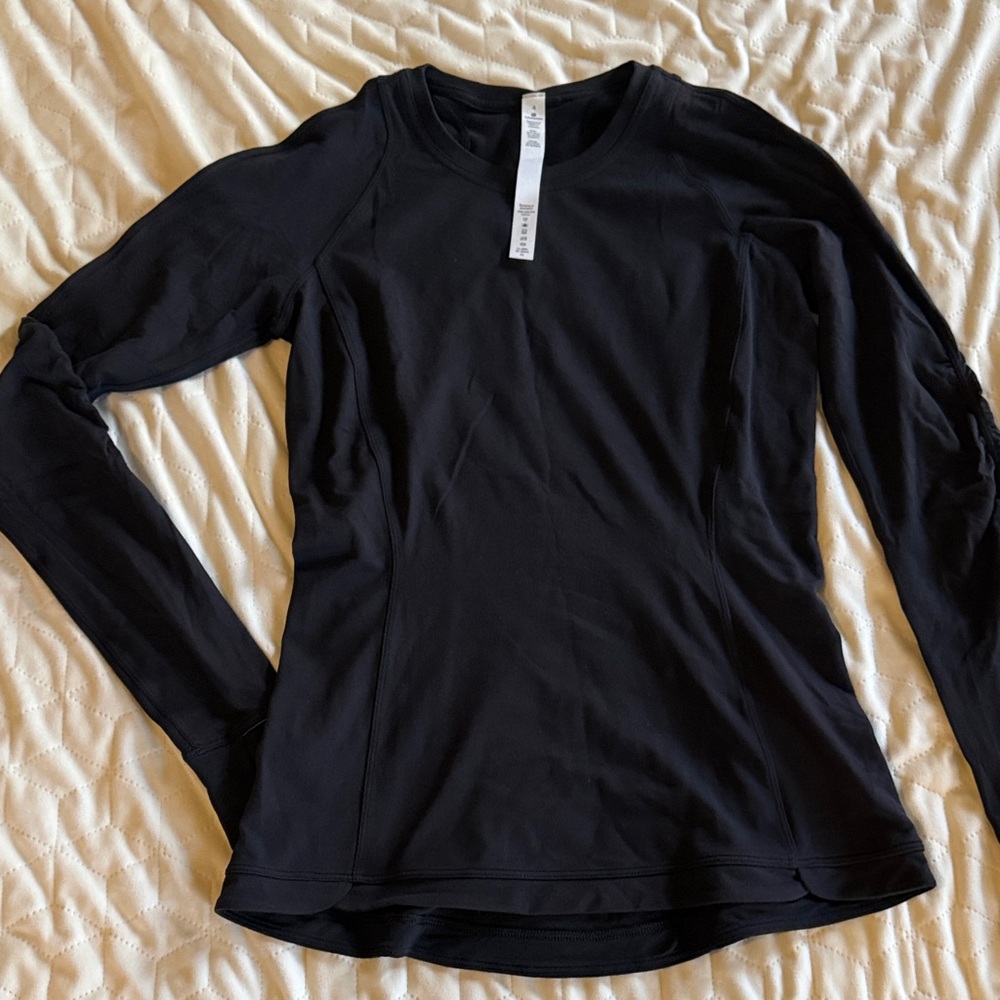Lululemon Black Long Sleeve Top